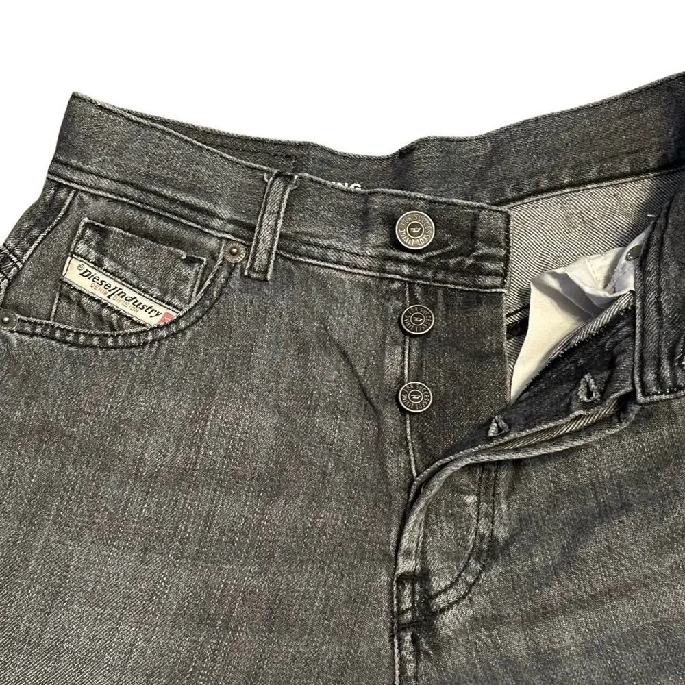 Diesel High Rise Straight Leg 1956 D-Tulip Gray 24